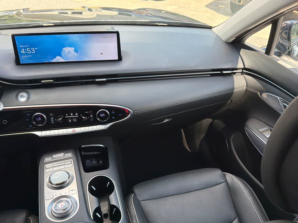 2023 Genesis GV70 2.5T