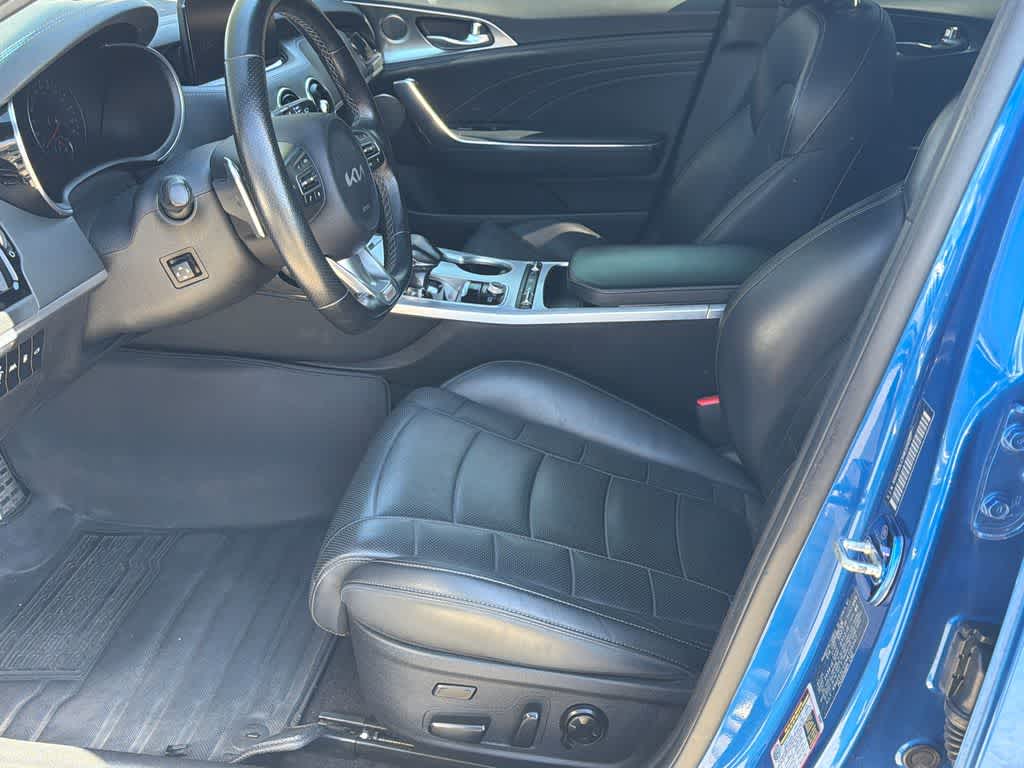 2022 Kia Stinger GT2