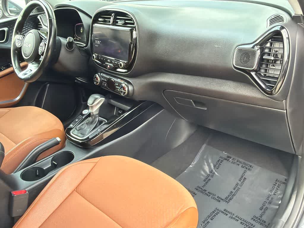 2024 Kia Soul EX