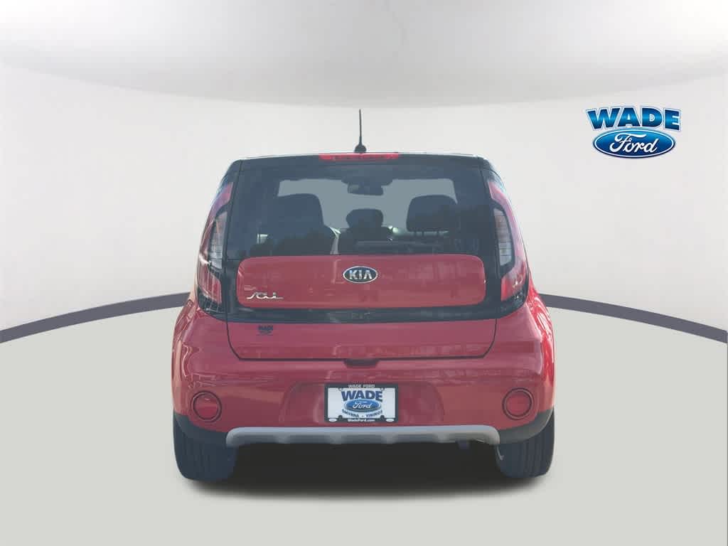 2019 Kia Soul +