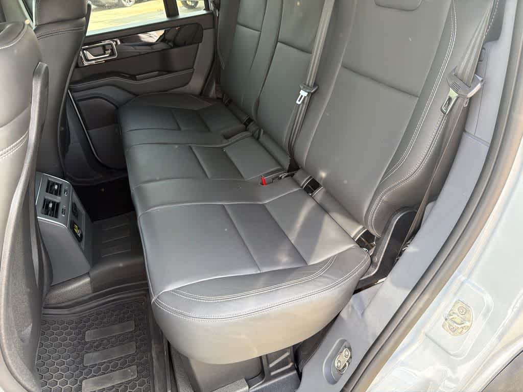 2024 INEOS Grenadier Station Wagon 4x4