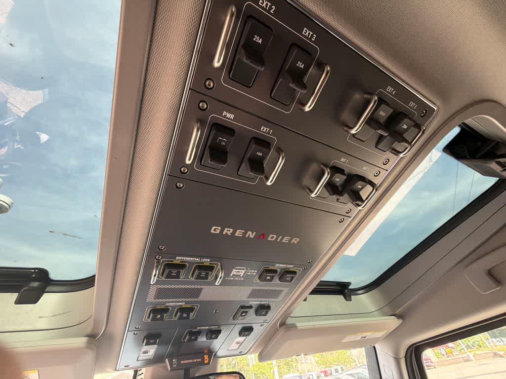2024 INEOS Grenadier Station Wagon 4x4
