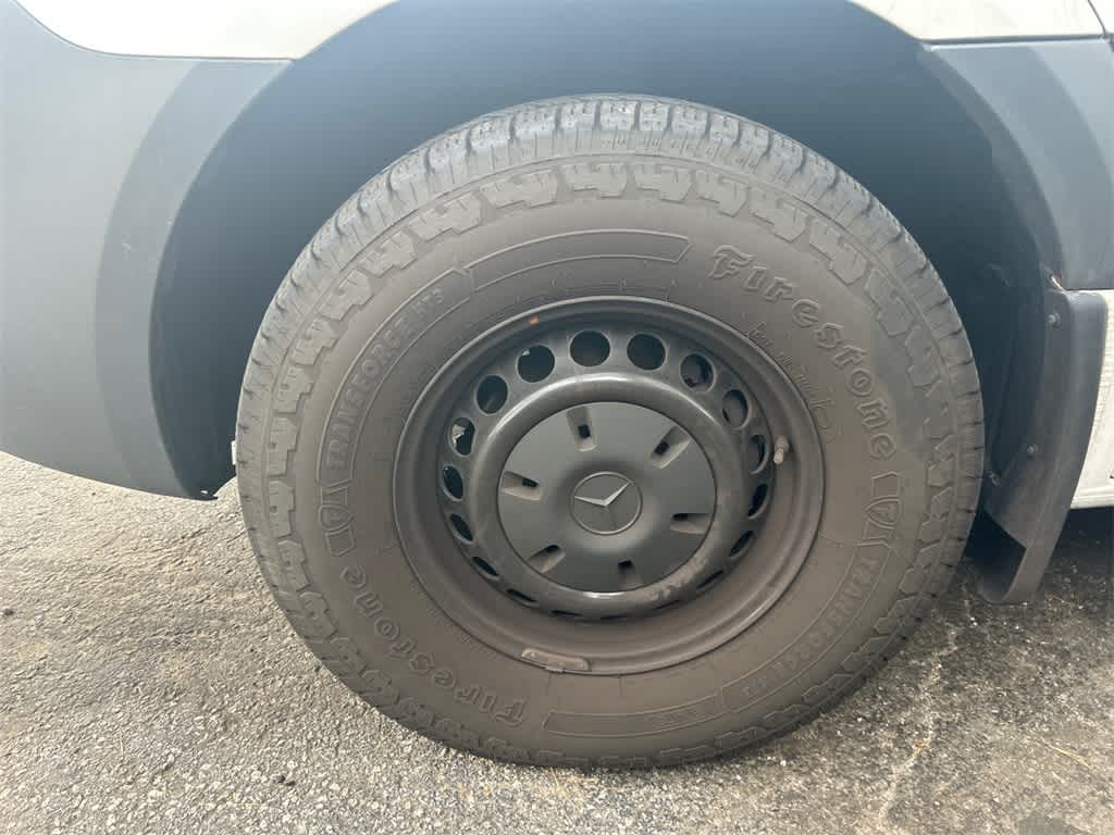 2025 Mercedes-Benz Sprinter 144 WB Standard Roof Cargo