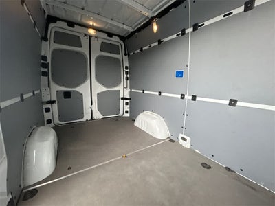 2025 Mercedes-Benz Sprinter 144 WB Standard Roof Cargo