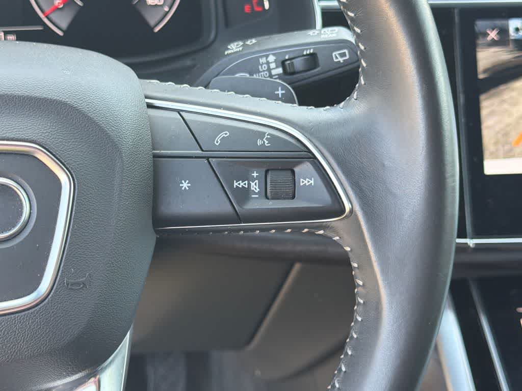 2020 Audi Q8 Premium