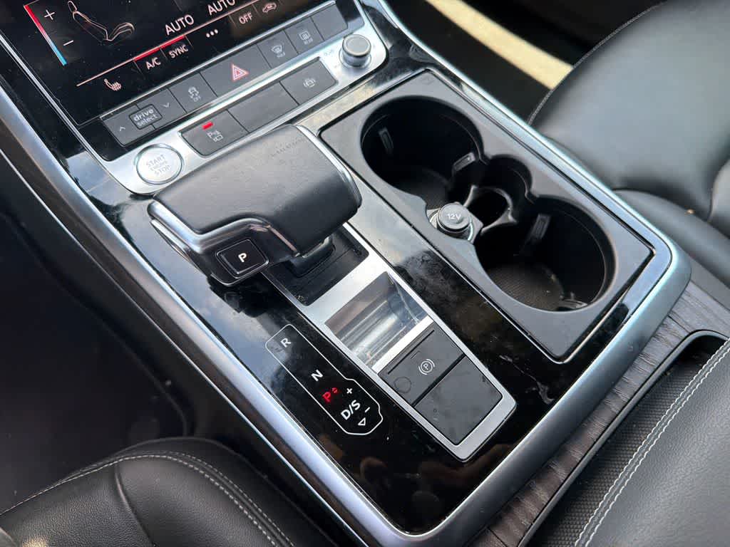 2020 Audi Q8 Premium