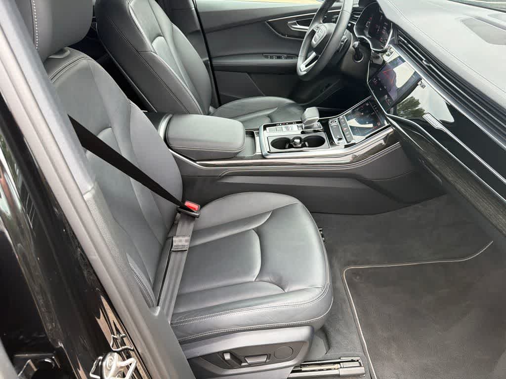 2025 Audi Q7 Premium Plus
