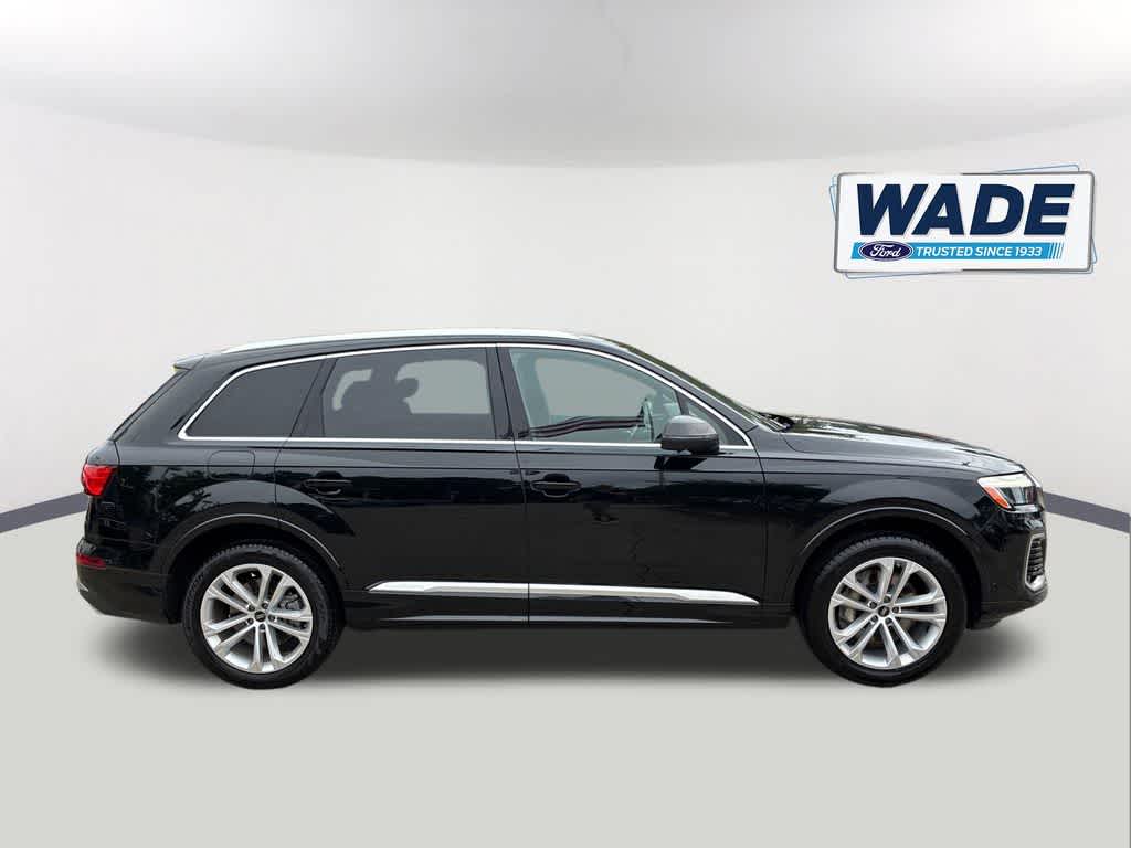 2025 Audi Q7 Premium Plus