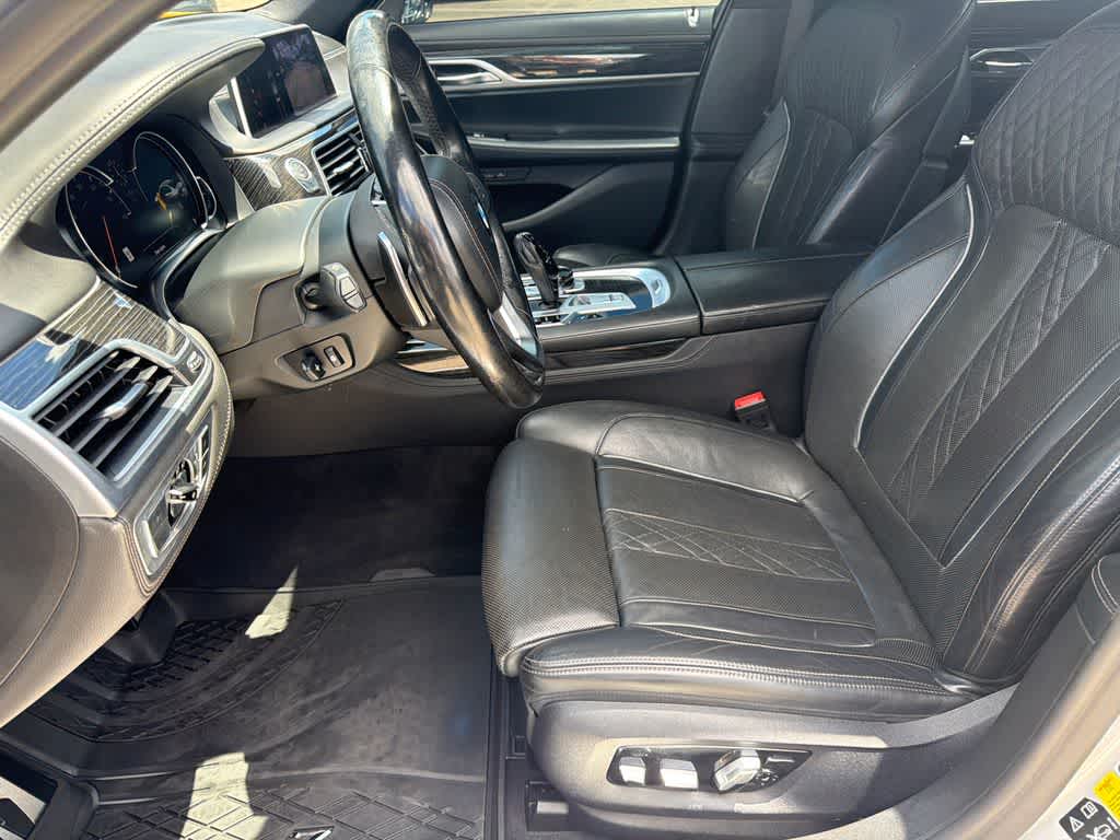 2019 BMW 750i xDrive 750i xDrive
