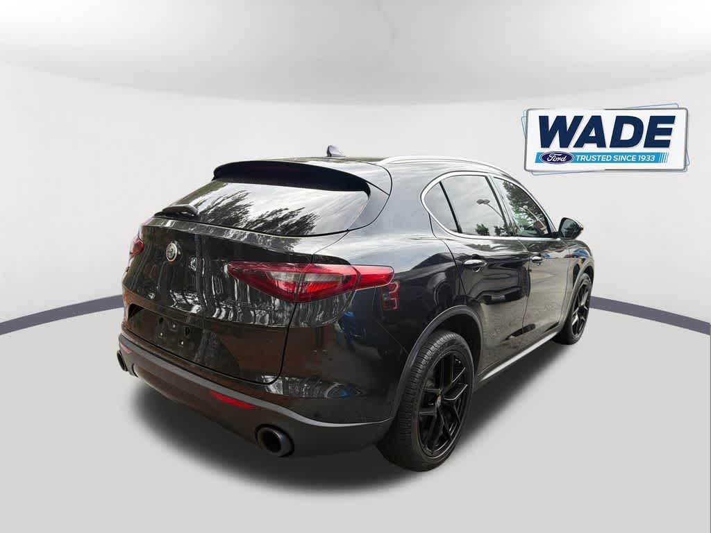 2018 Alfa Romeo Stelvio Base